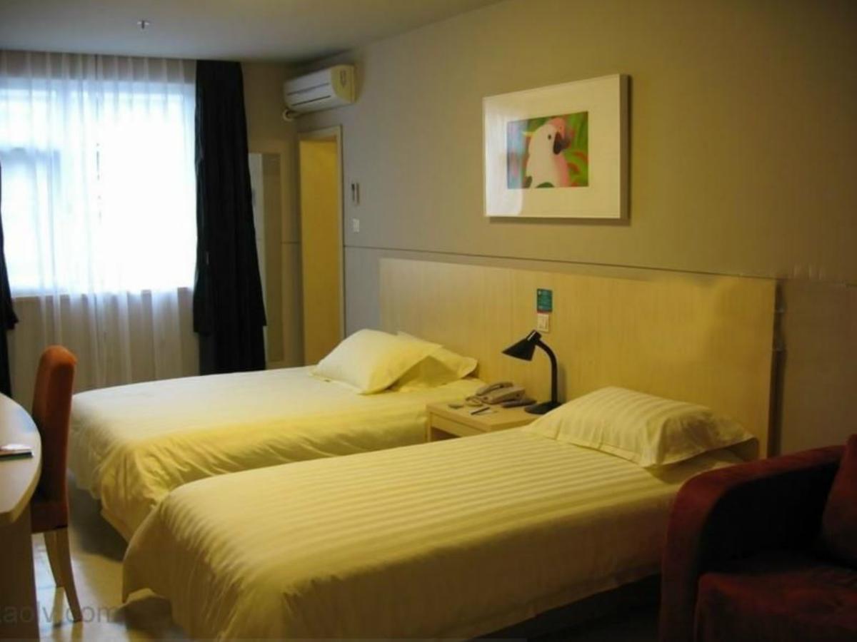 Jinjiang Inn Shenyang North Railway Station Huigong Square Buitenkant foto